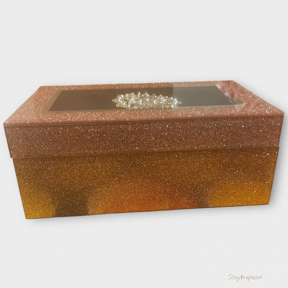 ✨ Rose Gold Sparkly Jewelry Box with Earring Bundle – Hoops, Studs & Dangles ✨ - Picture 2 of 14